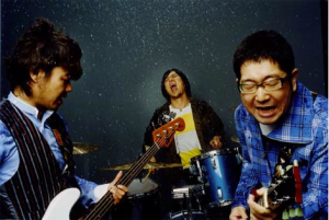 Rockband Sambomaster of Densha Otoko Fame Sings Theme