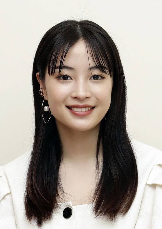 Hirose Suzu