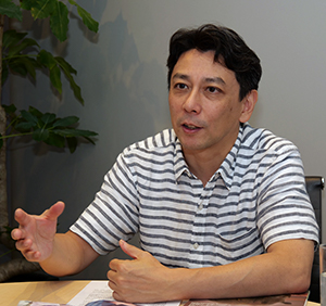 Yokomaku Tomohiro