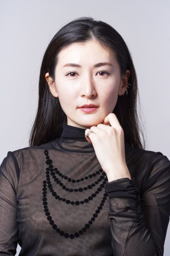 Hitomi Okaya