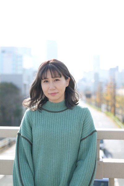 Maki Hitomi