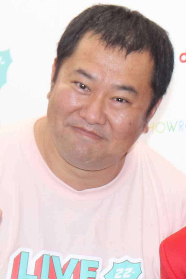 Tonikaku Akarui Yasumura