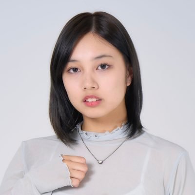 Komurasaki Reina