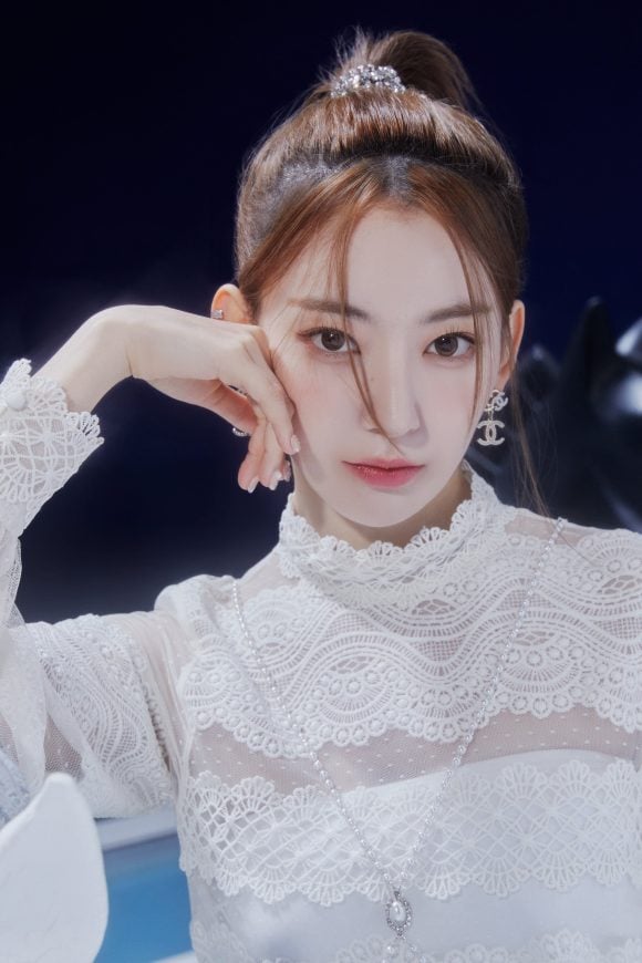 Miyawaki Sakura