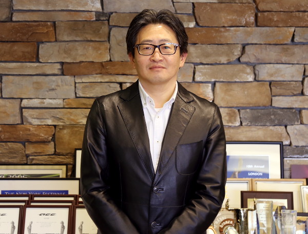 Ando Chikahiro