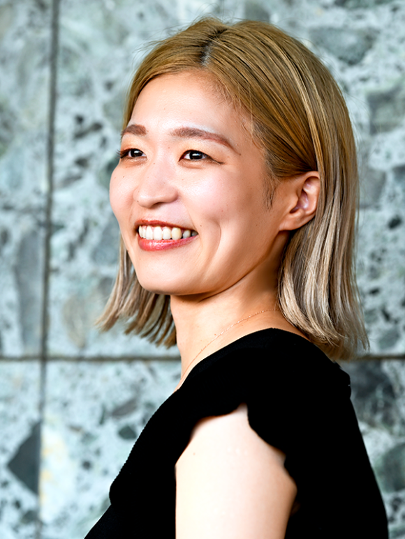 Okade Rina