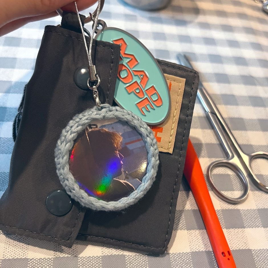 mad hope badge holder 17 jun