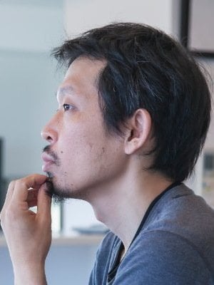 Suzuki Kosuke (1983)
