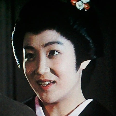 Yoshii Tomoe