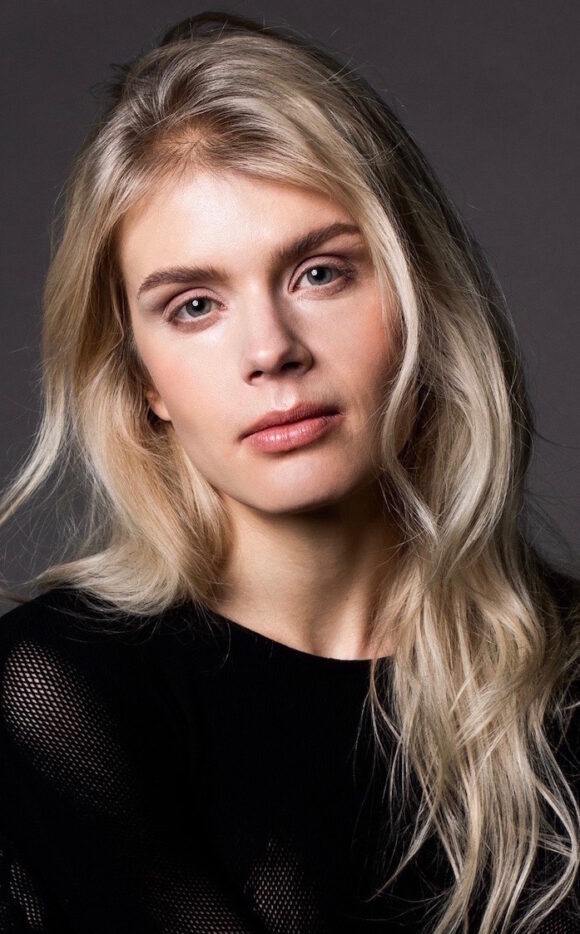 Alina Tomnikov